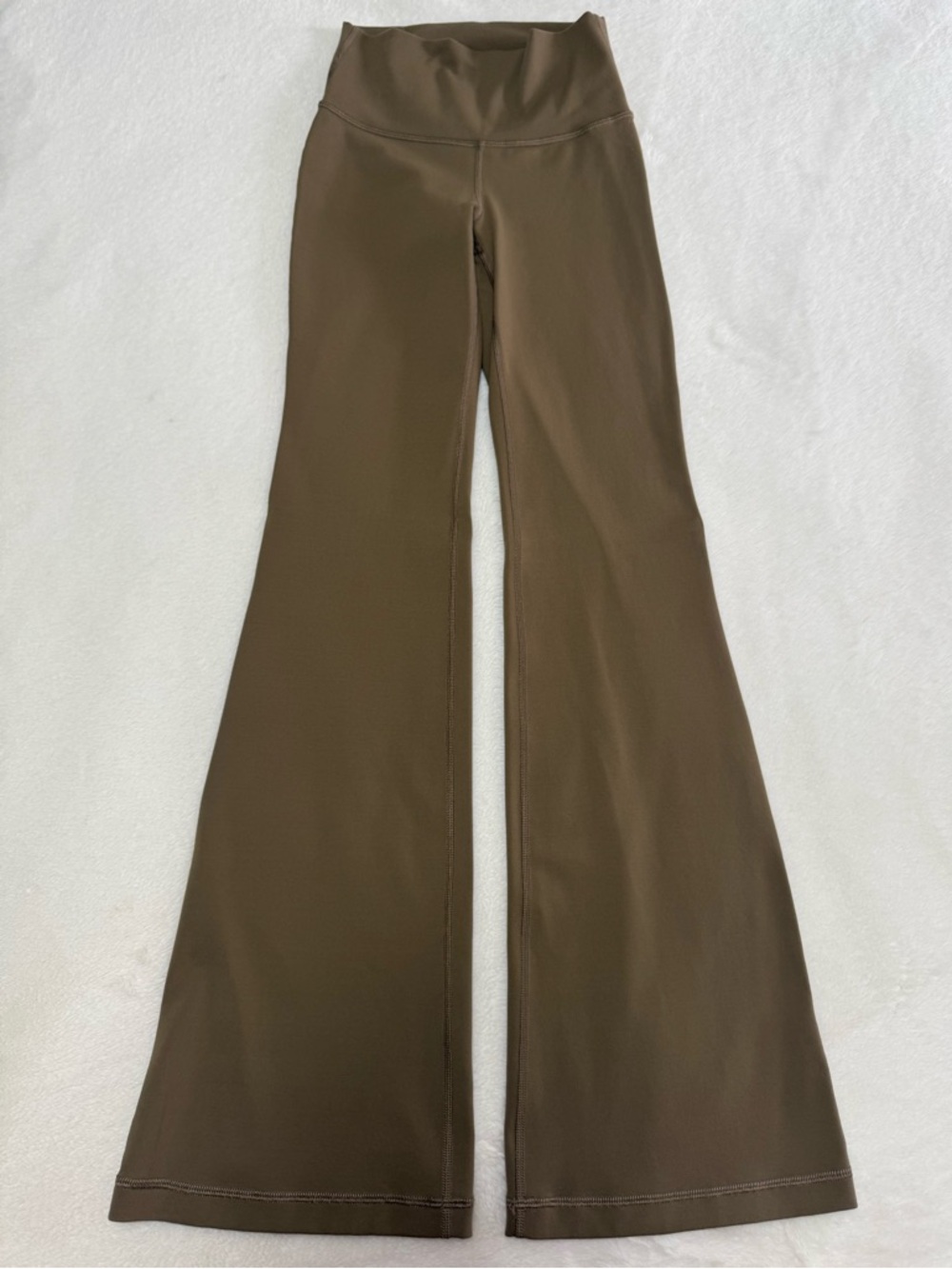 LULULEMON TNA High Waist Leggings Flared Olive Brown Size XS EUC - Picture 3 of 13